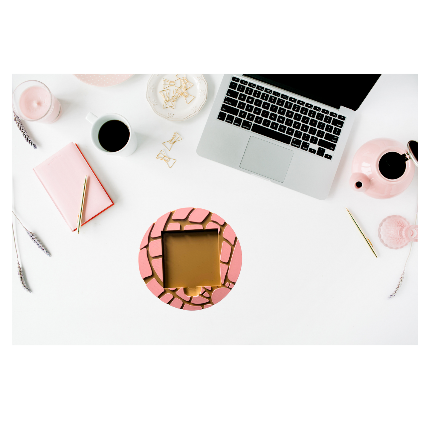 Concha Sticky Note Holder